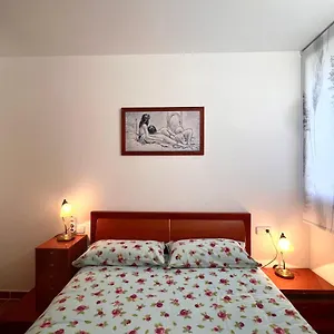 Gerri - L'amfitriona , Gerri de la Sal España